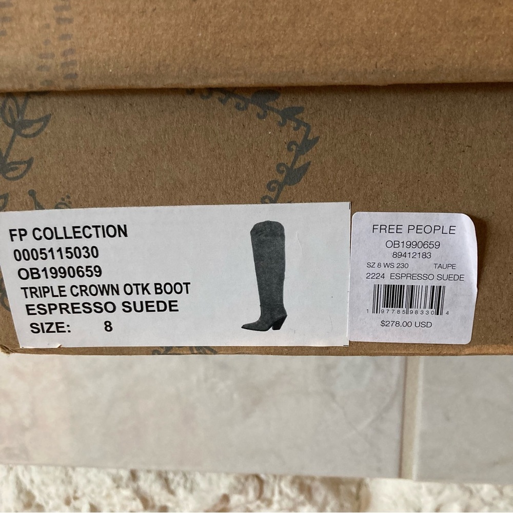 NWT and box Free People brand triple crown over the knee suede boots- size 8 - Picture 15 of 16